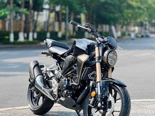 Honda CB 300R 2023