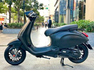 Vespa 125cc.Đen Nhám Sposty Tuyệt Đẹp.Kiểng Nhẹ