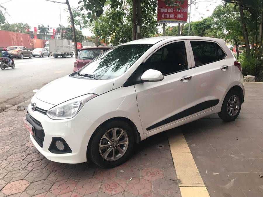 Bán Hyundai i10 1.0 AT 2015 cũ Hải Phòng