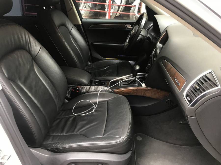 Chinh chu ban Audi Q5 sx 2010, xe giu gin bao duong dinh ky, lien he: 0969313368