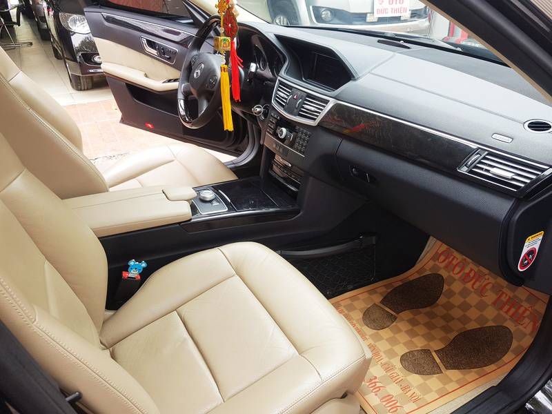 Ban Mercedes-Benz E250 E class 2011 cu Ha Noi