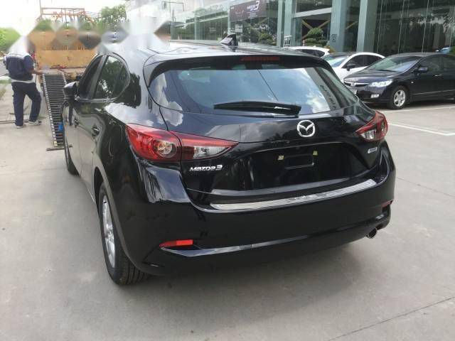 Ban Mazda 3 Hatchback Face Lift 2019 moi Binh Duong