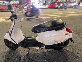 Vespa Primelia Cavet 2018 Trắng Bảo Dưỡng đầy đủ