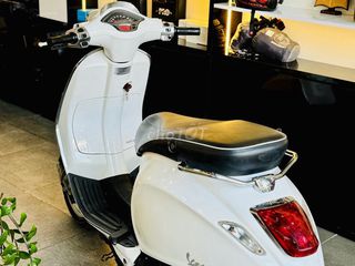 VESPA 2015 XE ZIN KENG