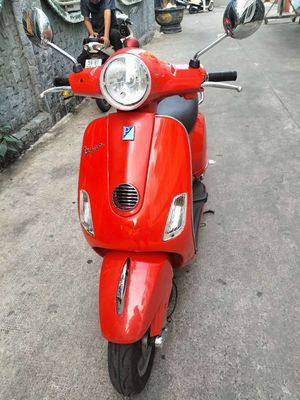 Piaggio vespa LX 150c xe zin chất chính chủ bán