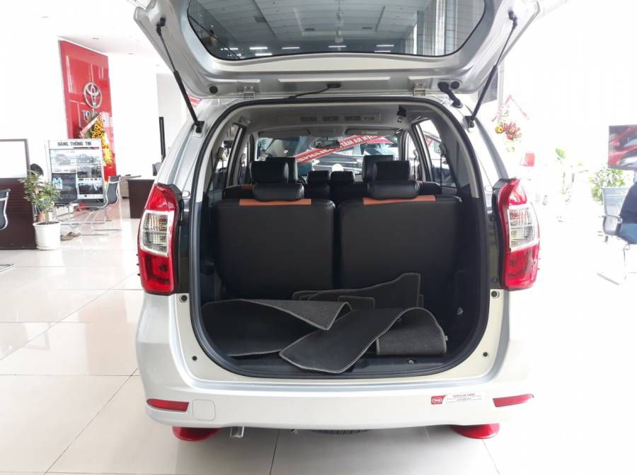 Ban rat gap Toyota Avanza 1.3MT 0906882329