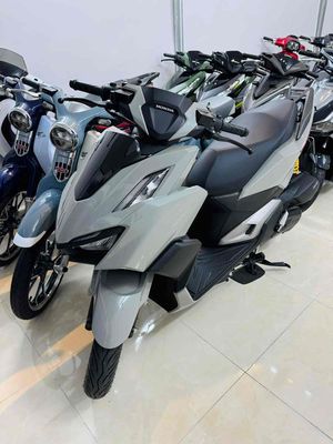 Vario 160cc 3400km (có hổ trợ góp)