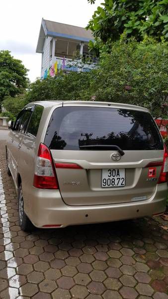 Ban Toyota Innova E 2.0 2015 cu Ha Noi