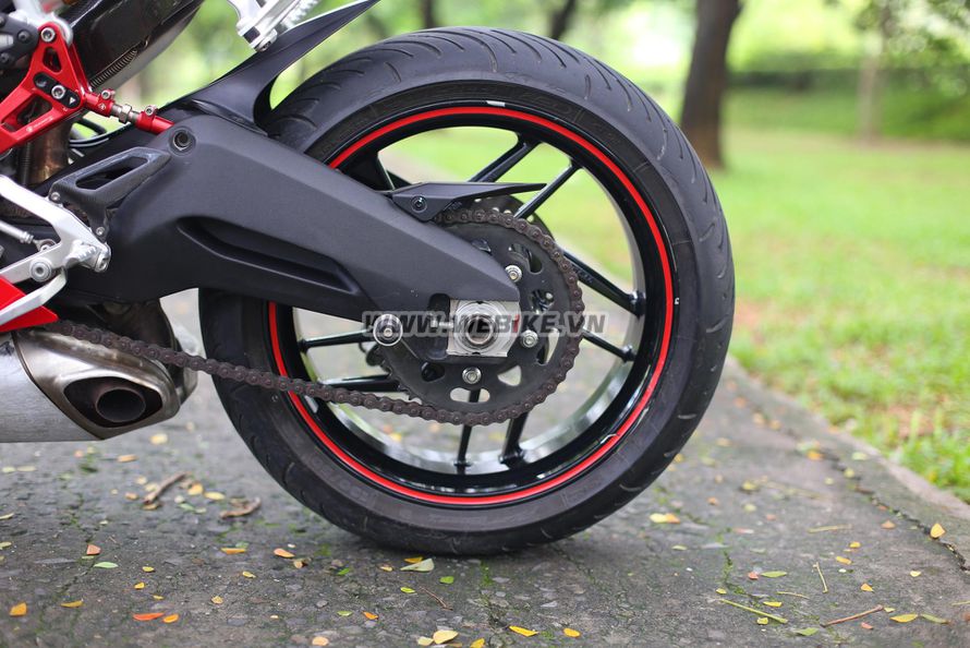 BAN DUCATI 899 Panigale Do  MONG NUOC o TPHCM gia lien he MSP #1426500