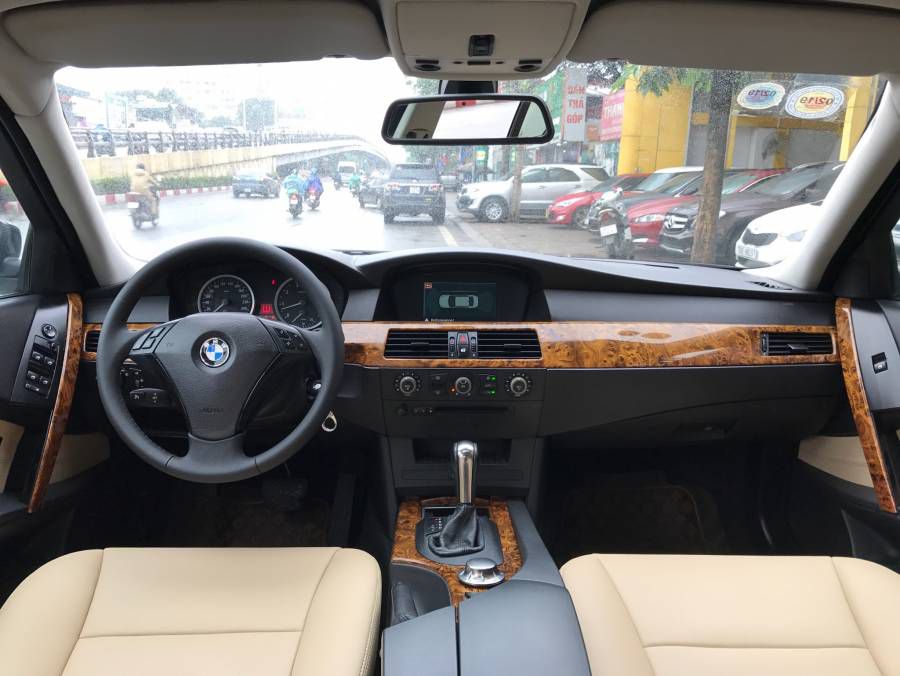 BMW 520i dang ky lan dau 2007 den