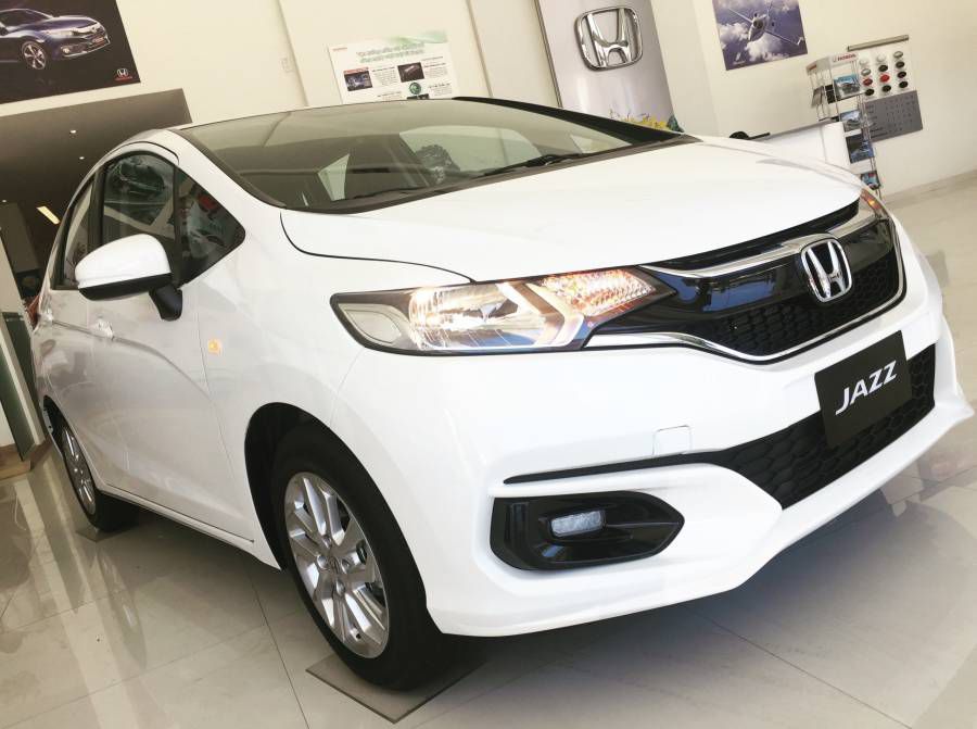 Honda Jazz 2019 uu dai khuyen mai sieu khung thang 4