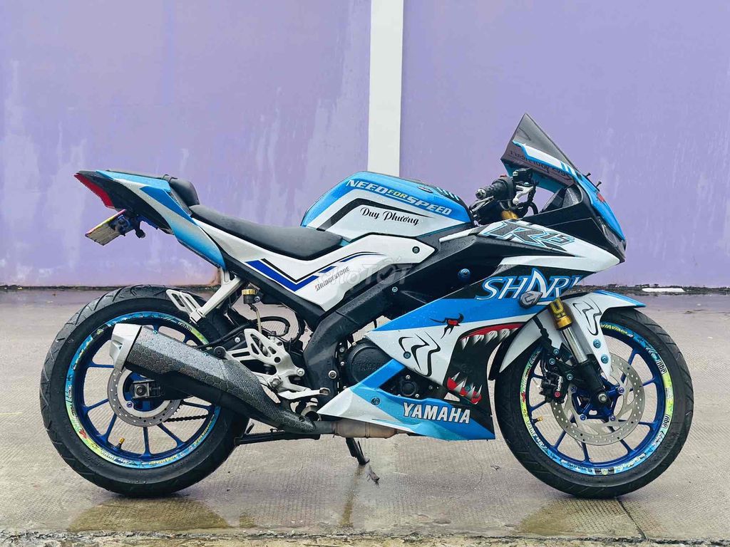 YAMAHA R15V3 XANH TRẮNG TEM SHARK