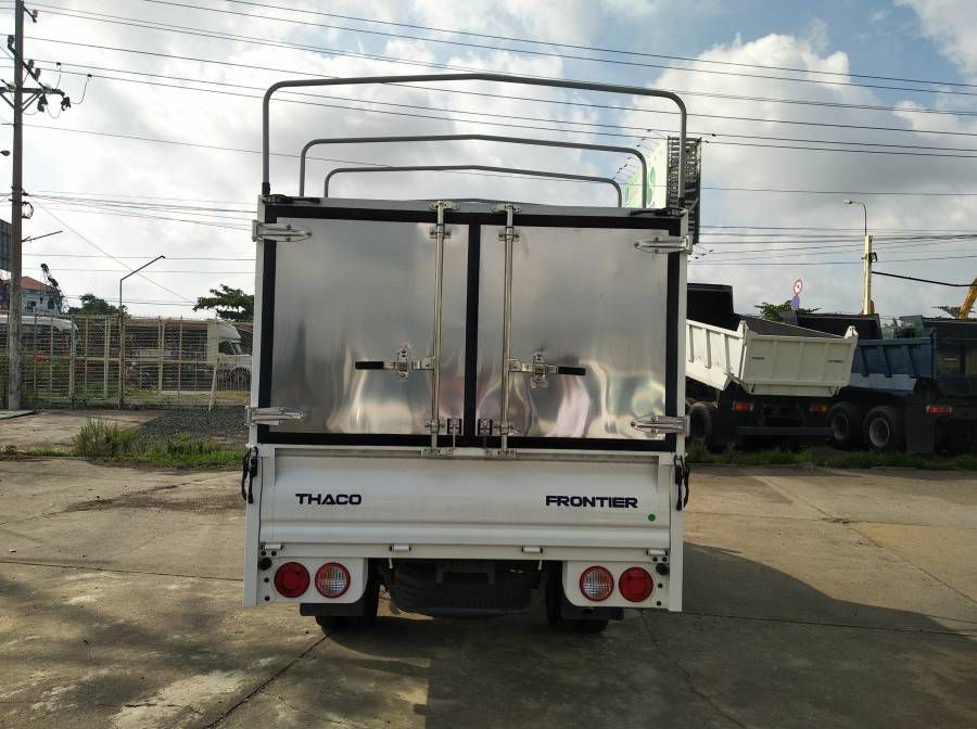 Xe tai 2 tan THACO KIA K200 MUI BAT