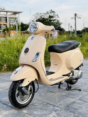 VESPA LX 125 IE MÀU KEM RẤT ĐẸP