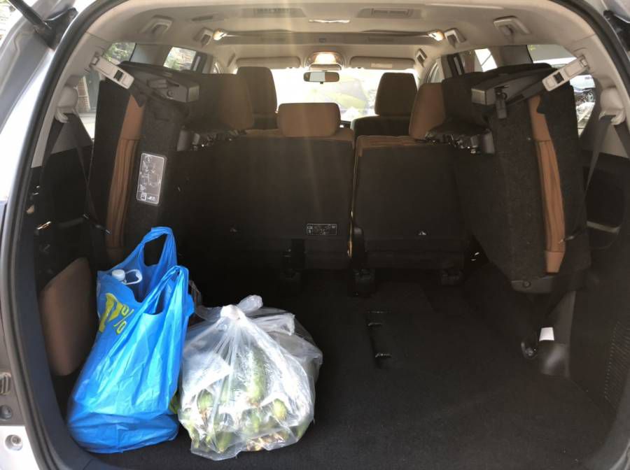 Ban Toyota Innova 2017, Mau bac, So tu dong.