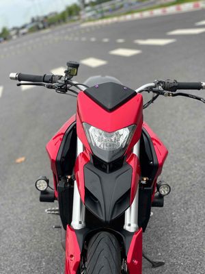 Ducati Hyper đã Desmo