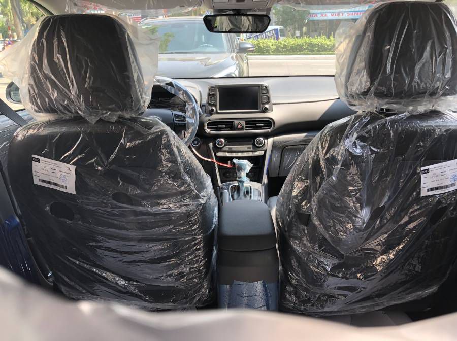 Hyundai Kona 2019 Da Nang, Co san giao ngay, Goi qua tang hap dan, Ho tro Grab - Vay 80% gia tri xe. Lien he: 0905.59.89.59