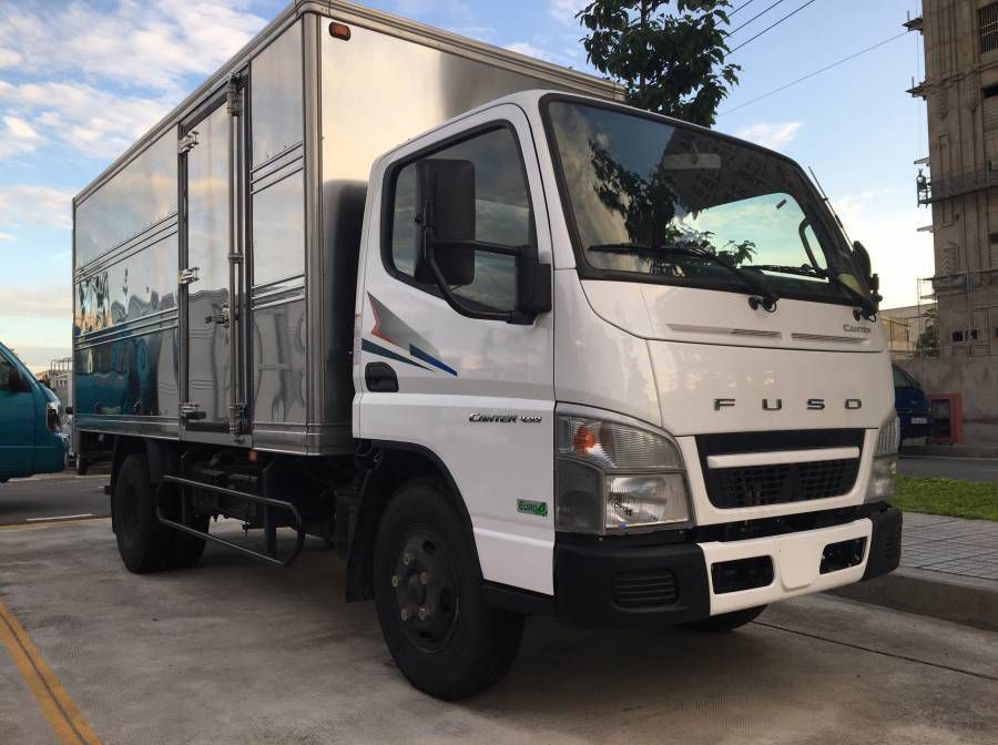 Xe tai MITSUBISHI 1.9 tan - 2019 | Thung Kin | Ho tro tra gop