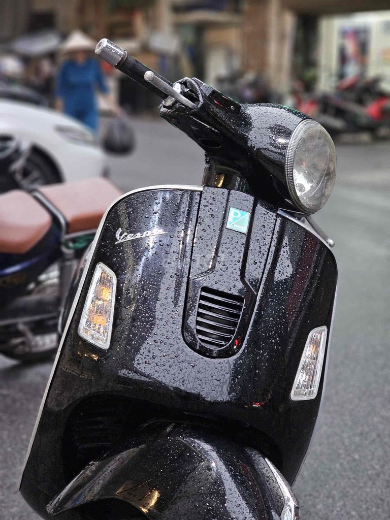 NAM THI Vespa GTS 125ie nhập Ý chất lượng cao