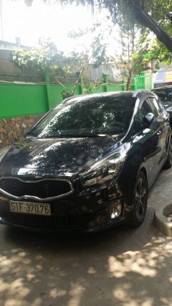 Ban Kia Rondo 7 cho 2015 cu Ho Chi Minh