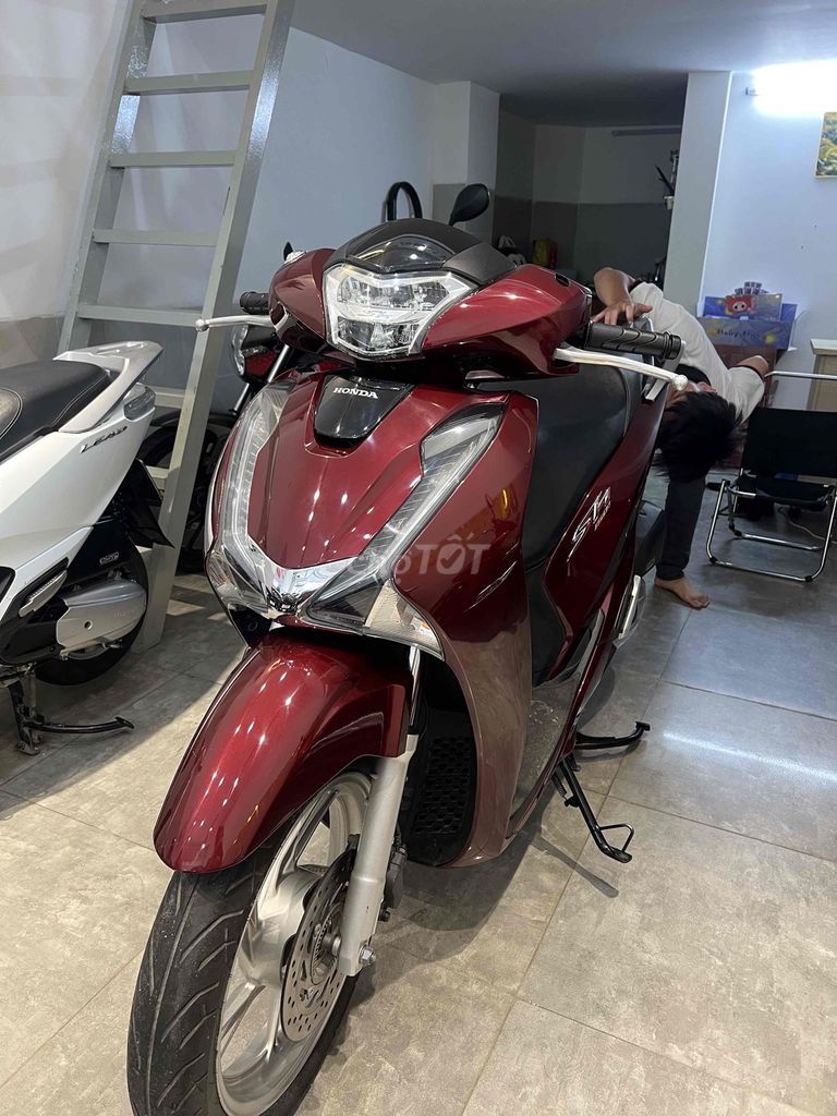 Sh 150 abs 2018 bstp chính chủ ký