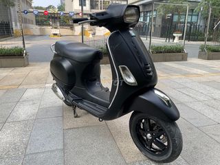 Hỗ trợ trả gópVespa lx phun xăng điện tử phom 2020