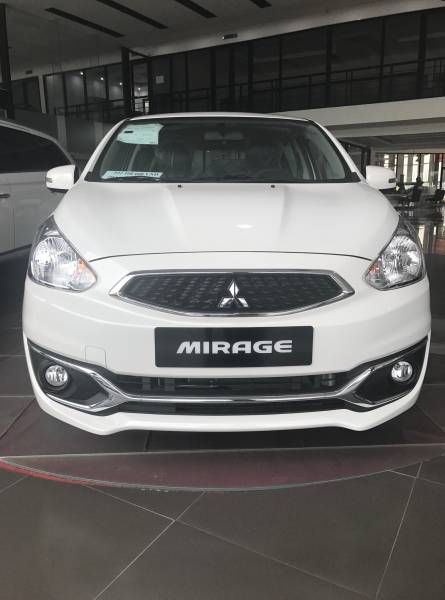 Sieu khuyen mai 50 trieu duy nhat trong thang 6, Mitsubishi Mirage giao xe ngay duy nhat tai Ha Noi goi ngay Hotline : 0966335899 de nhan bao gia uu dai nhat!