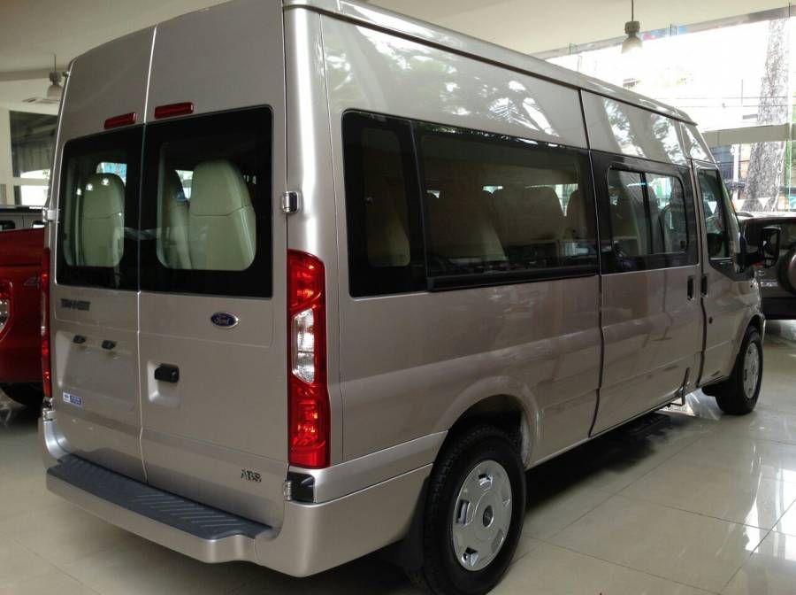 Ford Transit 2019 Gia Uu Dai, Khuyen Mai, Bao Hiem, Hop Den, Boc Tran, Lot San,... Tra Gop Lai Thap, LH 0901.345.579