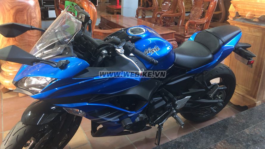 Can ban Kawasaki Ninja 650r 2015 mau den inox xanh bien o Tuyen Quang gia 170tr MSP #1087289