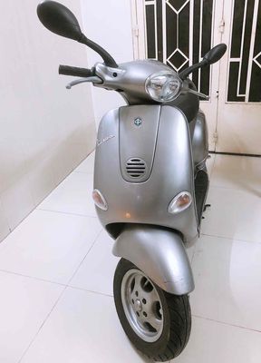 Xe Vespa ET8 bao công chứng uỷ quyền