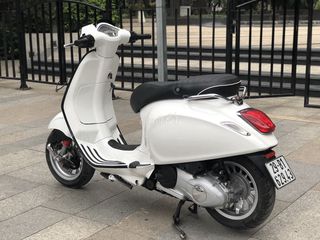 [HỖ TRỢ TRẢ GÓP] Vespa Sprint Trắng đời