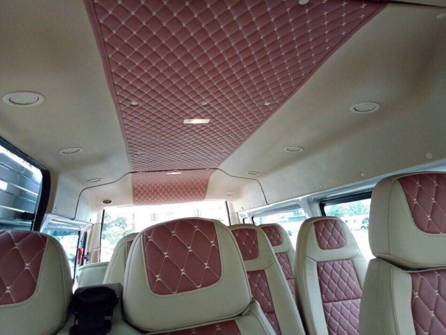 Ford Transit SVP 2019- Giao xe ngay- Ho tro vay von len toi 90%- LH: Mr.Giang: 0973884360