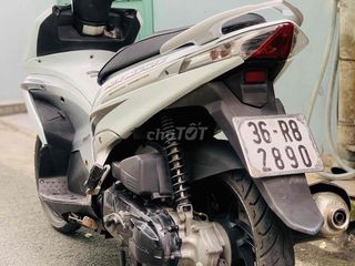 Honda Airblade fi 2010 xe đẹp liền lạc máy bao êm.