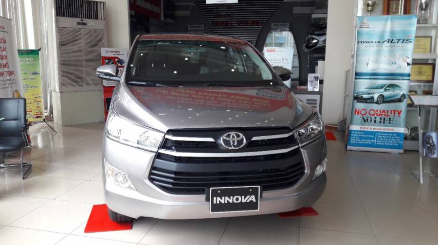 Ban Toyota Innova 2.0E 2019 moi Ho Chi Minh Chi can 220tr nhan xe ngay. Con du mau xe giao ngay toan quoc.