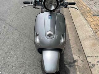 vespa LXV nhập italy