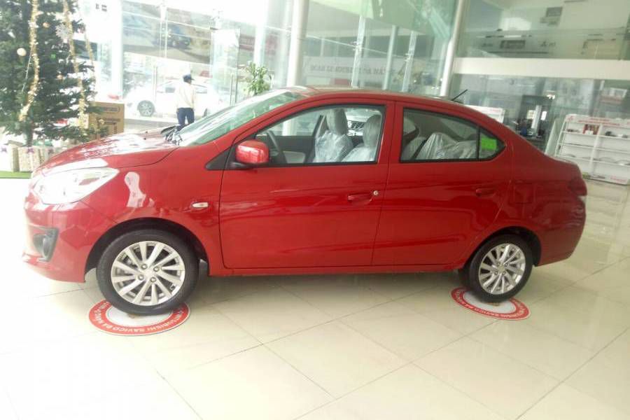 Giảm giá mạnh tháng 5 đến 20 triệu với Mitsubishi Attrage , LH : 0974 064 605