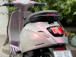 Vespa Primavera 2022 " Biển 690.38"