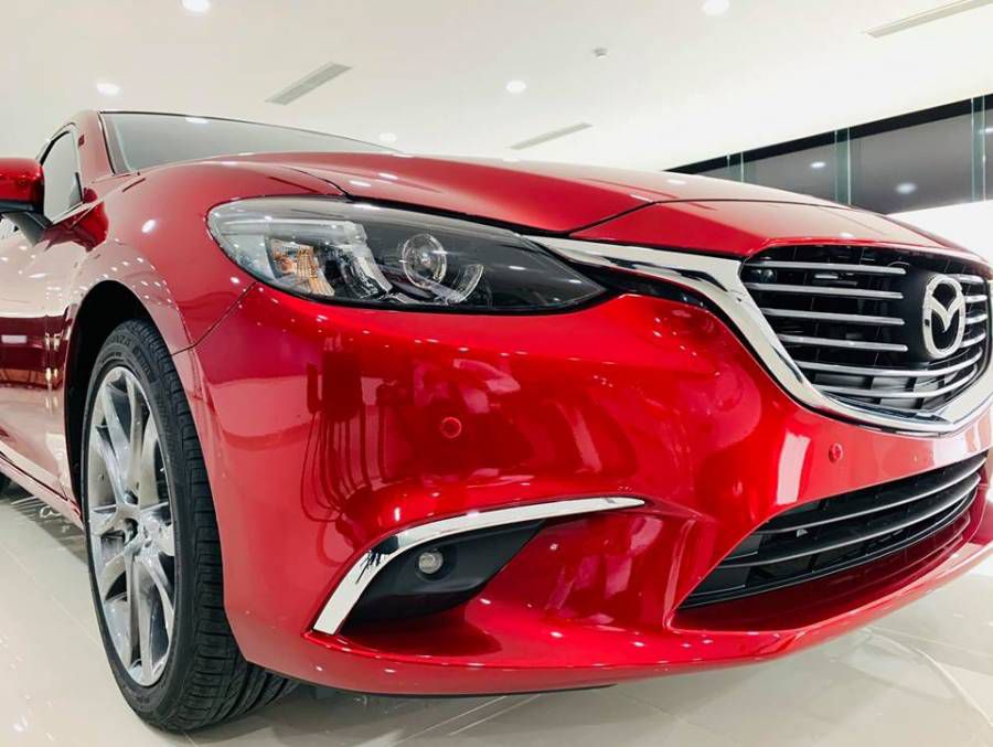 MAZDA 6 2.0 PREMIUM -MAZDA THAI BINH UU DAI LEN TOI 50 TRIEU,PHU KIEN CHINH HANG,DU MAU GIAO XE NGAY HOTLINE:0915.773.663