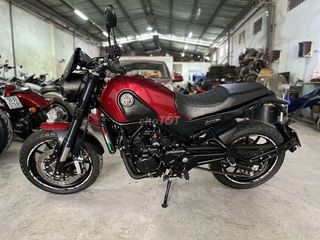 Benelli Leoncino 500 ABS 2018