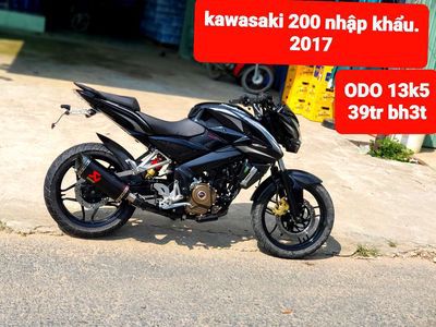 Kawasaki ns 200 nhập ấn độ mới 90%. Odo 16 k..