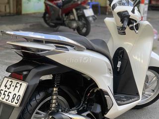 SH 125 đk 2023 mới hết ro da .xe đẹp máy zin em