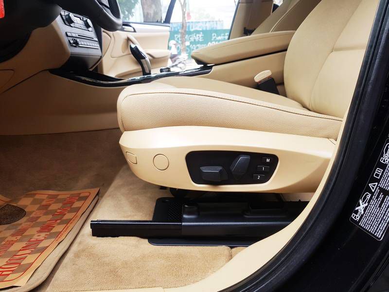 Ban BMW X3 xdrive20i 2012 cu Ha Noi