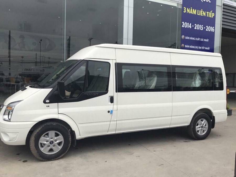 Ford Transit SVP 2019- Giao xe ngay- Ho tro vay von len toi 90%- LH: Mr.Giang: 0973884360
