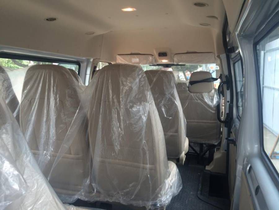 Ban Ford Transit Luxury 2019 moi Du mau giao ngay, LH 0827707007