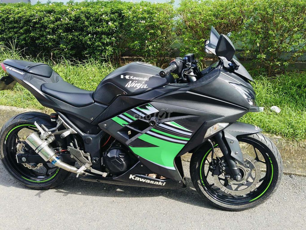 KAWASAKI NINJA 300 ABS BSTP CHÍNH CHỦ SIÊU ĐẸP