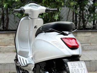 vespa Sprint 125Cc " Bạc "