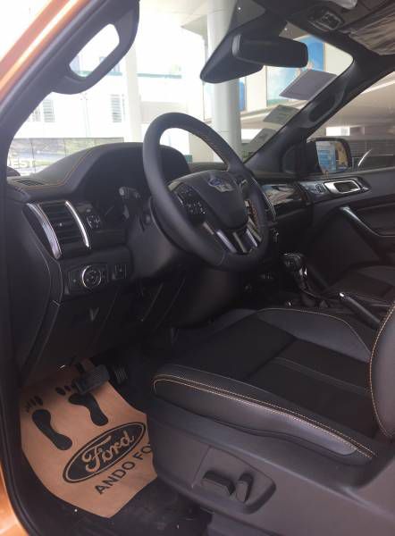 Ban Ford Ranger Wildtrack Bi-turbo moi du mau giao ngay LH: 0827707007