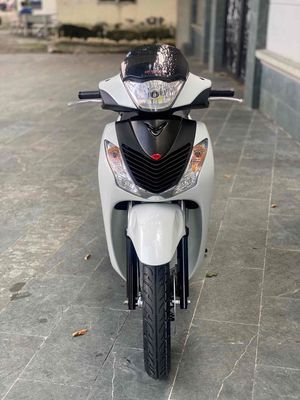 SH 150i SM 104 TRẮNG ĐEN SPORTY