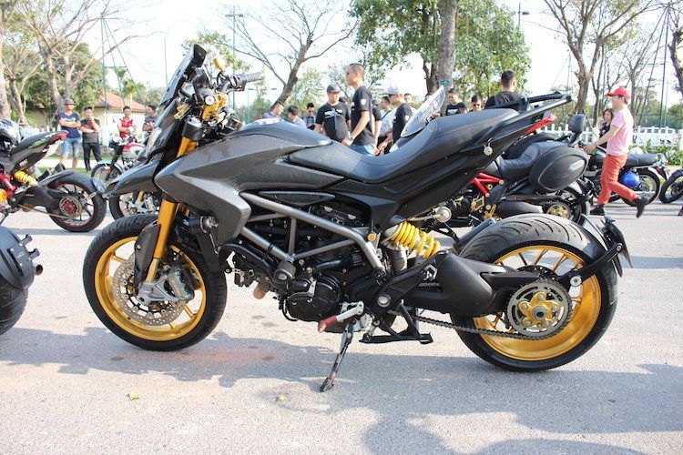 Ducati Hypermotard 