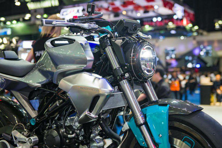 Honda "nha hang" moto 150SS Racer ban thuong mai-Hinh-3